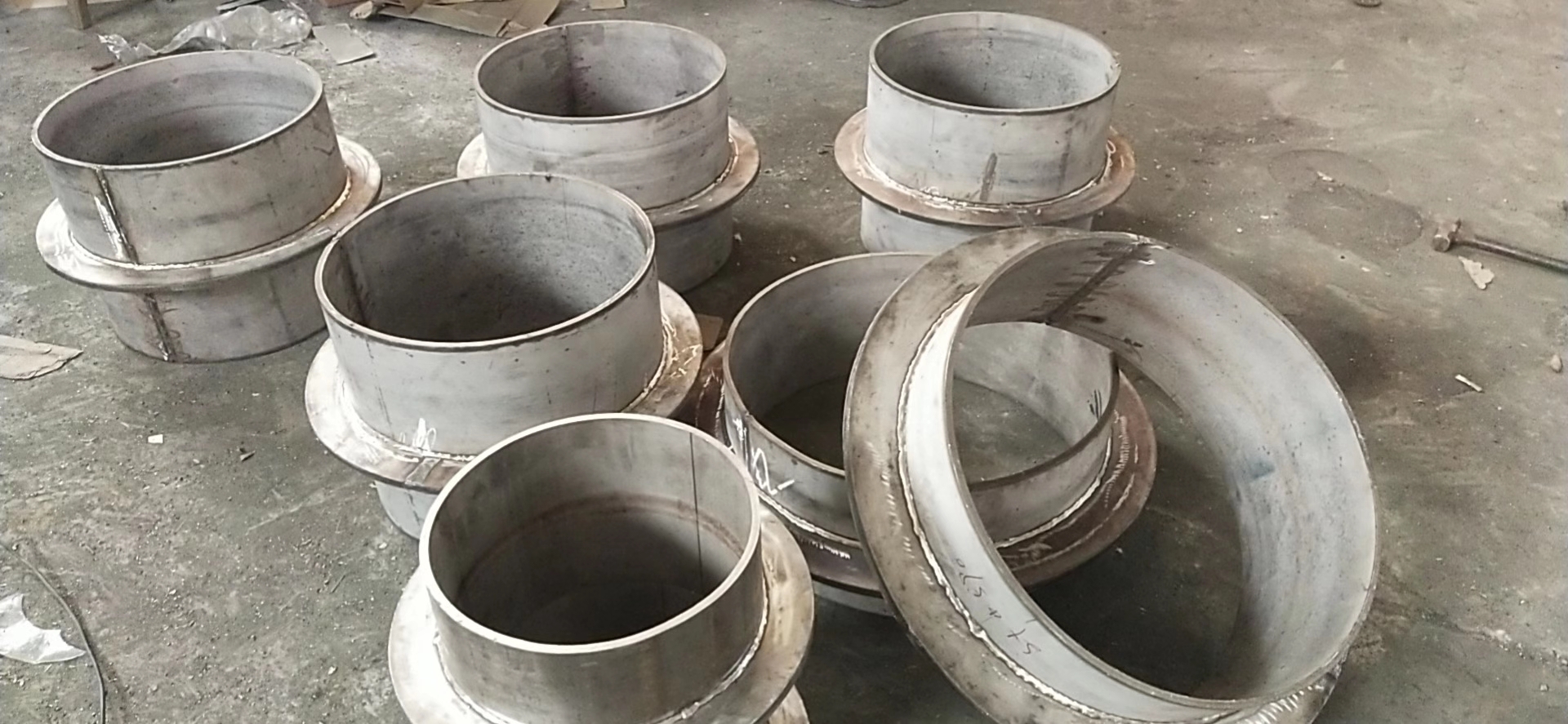 不銹鋼護(hù)套管